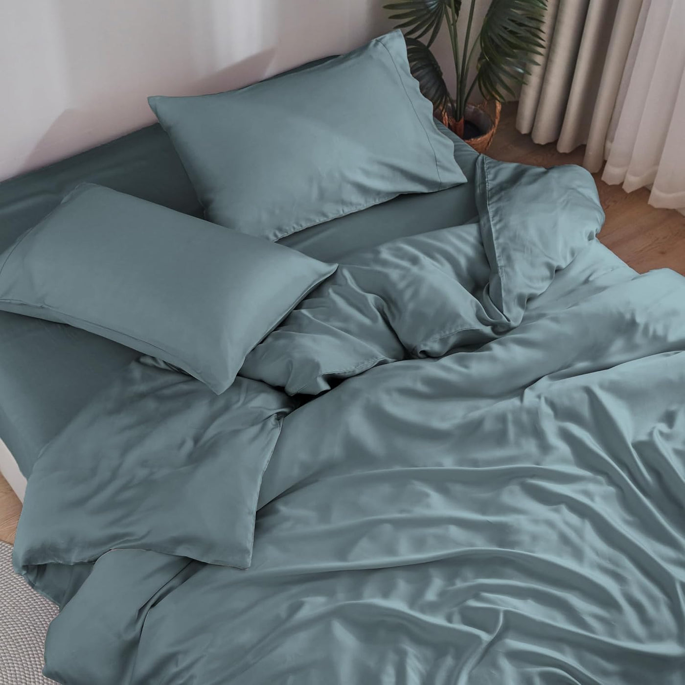 Queen Bamboo Sheet Set – Forest Green, 3 Pc