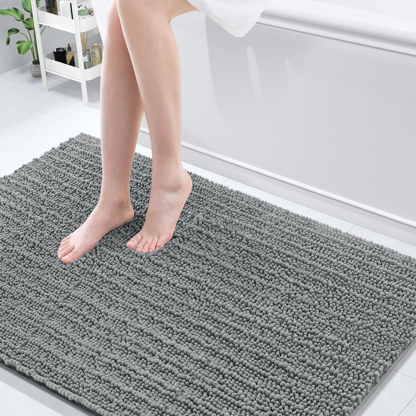 Ivory Chenille Bath Rug – 24"x16" Plush Non-Slip