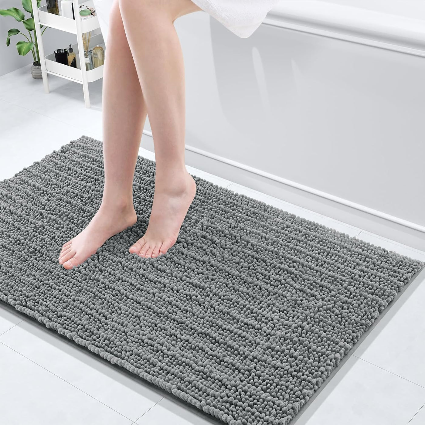 Ivory Chenille Bath Rug – 24"x16" Plush Non-Slip