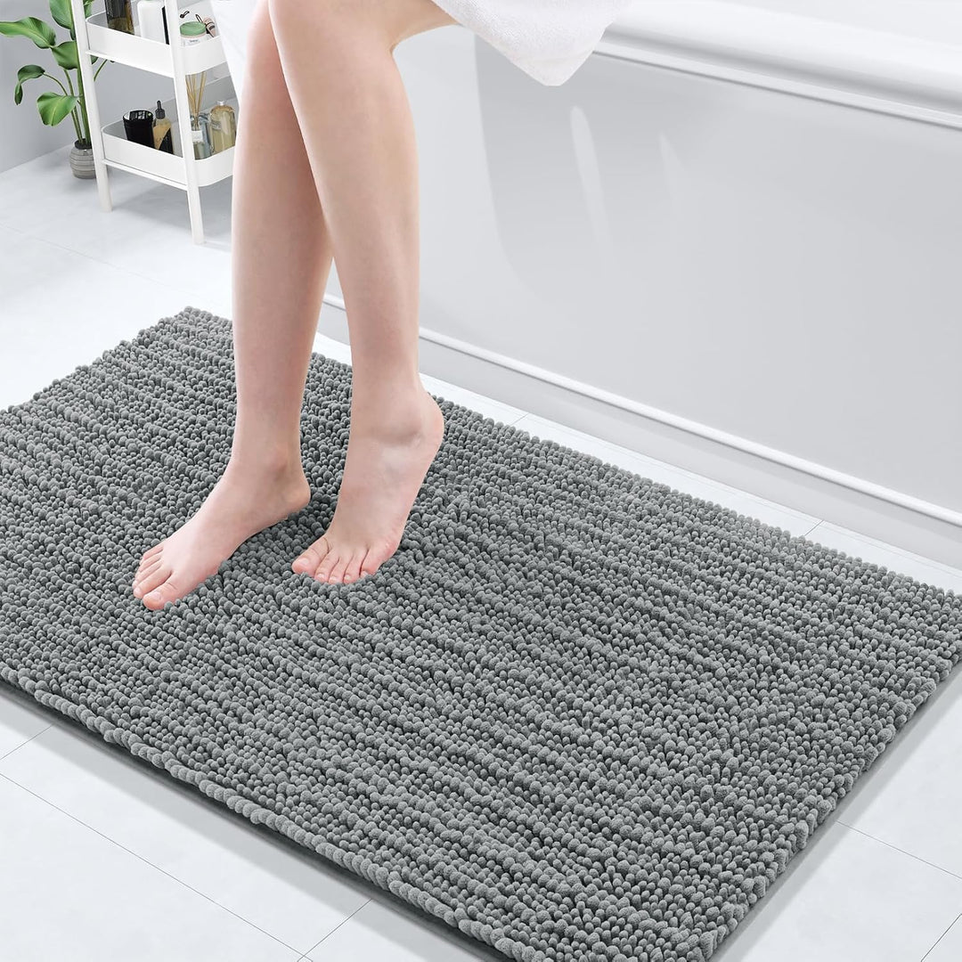 Ivory Chenille Bath Rug – 24"x16" Plush Non-Slip