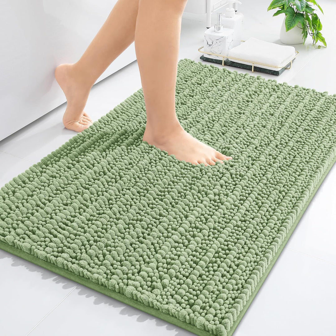 Ivory Chenille Bath Rug – 24"x16" Plush Non-Slip